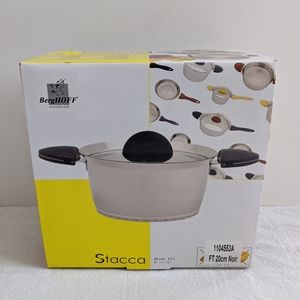 New BergHOFF Black Stacca 8" Covered Casserole